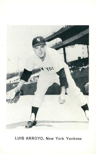 1965 Jay Publishing New York Yankees Postcards #1 Luis Arroyo Front