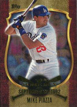 2015 Topps - First Home Run Gold (Series One) #FHR-37 Mike Piazza Front