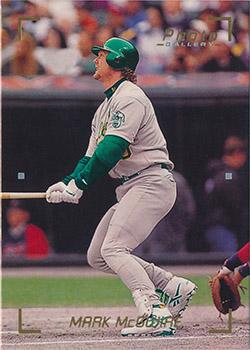 1997 Topps Gallery - Photo Gallery #PG8 Mark McGwire Front