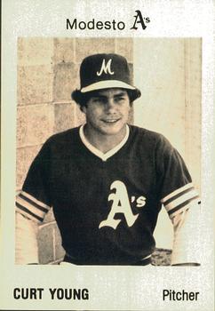 1982 Chong Modesto A's #12 Curt Young Front
