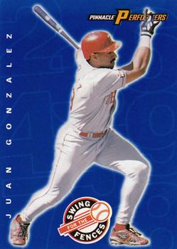 1998 Pinnacle Performers - Swing for the Fences Players #11 Juan Gonzalez Front