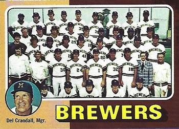 1975 Topps - Team Checklists Gray Back #384 Milwaukee Brewers / Del Crandall Front
