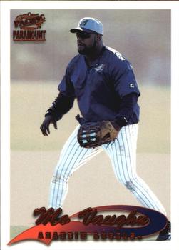 1999 Pacific Paramount - Copper #9 Mo Vaughn  Front
