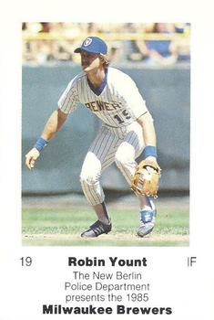 1985 Milwaukee Brewers Police - New Berlin Police Department #NNO Robin Yount Front