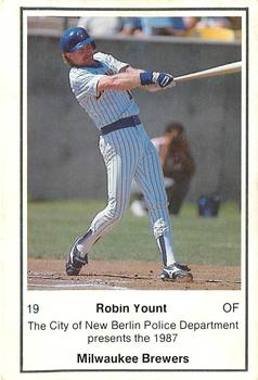 1987 Milwaukee Brewers Police - New Berlin, City Of PD #NNO Robin Yount Front