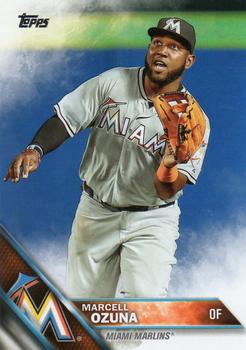 2016 Topps - Rainbow Foil #572 Marcell Ozuna Front