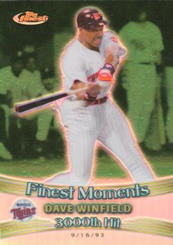 2001 Finest - Finest Moments Refractors #FM24 Dave Winfield  Front