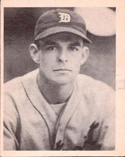1939 Play Ball #104 Tommy Bridges Front