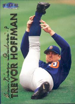 1999 Fleer Tradition #210 Trevor Hoffman Front