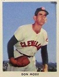 1955 Golden Stamps Cleveland Indians #NNO Don Mossi Front