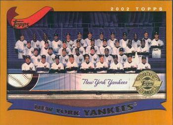 2002 Topps - Home Team Advantage #660 New York Yankees Front