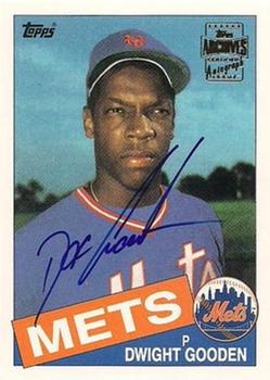 2002 Topps Archives - Autographs #TAA-DG Dwight Gooden Front
