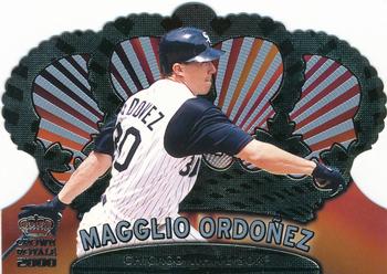 2000 Pacific Crown Royale #32 Magglio Ordonez Front
