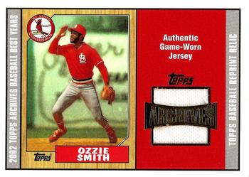 2002 Topps Archives - Uniform Relics #TUR-OS Ozzie Smith Front