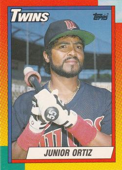 1990 Topps Traded #85T Junior Ortiz Front