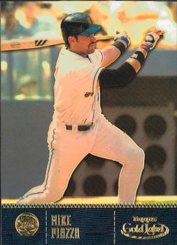 2001 Topps Gold Label #75 Mike Piazza Front