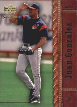 2001 Upper Deck Gold Glove #11 Juan Gonzalez Front