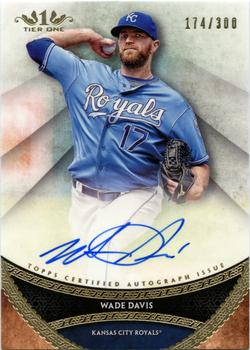 2017 Topps Tier One - Prime Performers Autographs #PPA-WDV Wade Davis Front