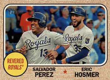 2017 Topps Heritage - Combo Cards #CC-14 Revered Royals (Salvador Perez / Eric Hosmer) Front