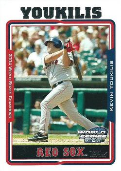 2004 Topps World Champions Boston Red Sox #21 Kevin Youkilis Front