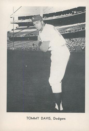 1966 Sports Service Los Angeles Dodgers Set A #NNO Tommy Davis Front