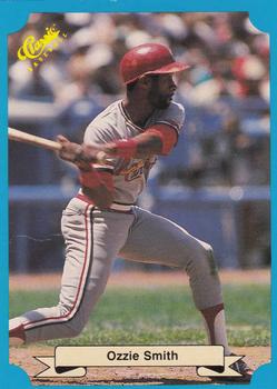 1988 Classic Blue #210 Ozzie Smith Front