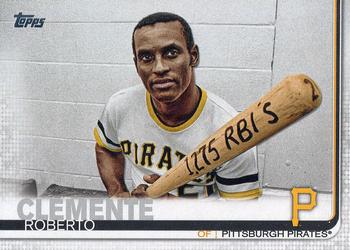2019 Topps #253 Roberto Clemente Front