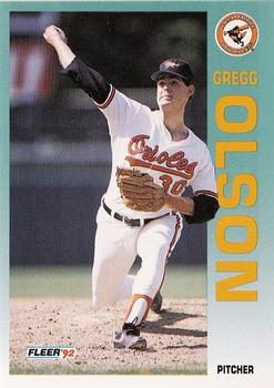 1992 Fleer #21 Gregg Olson Front