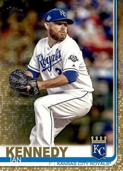 2019 Topps - Gold #108 Ian Kennedy Front