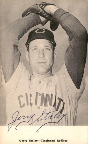 1954-55 Cincinnati Redlegs Postcards #NNO Gerry Staley Front