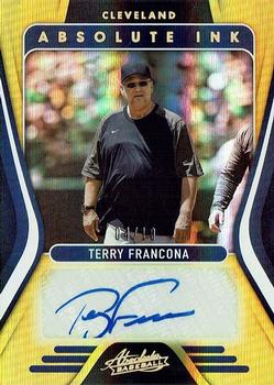 2022 Panini Absolute - Absolute Ink Spectrum Gold #AI-TF Terry Francona Front