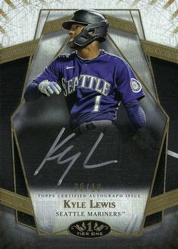 2022 Topps Tier One - Prime Performers Autographs Silver Ink #PPA-KL Kyle Lewis Front