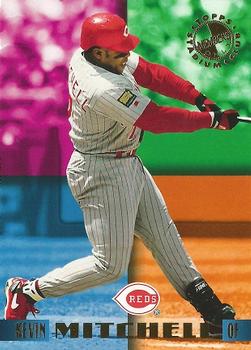 1995 Stadium Club Members Only 50 #32 Kevin Mitchell Front