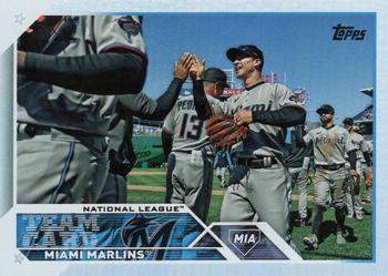 2023 Topps - Rainbow Foil #473 Miami Marlins Front