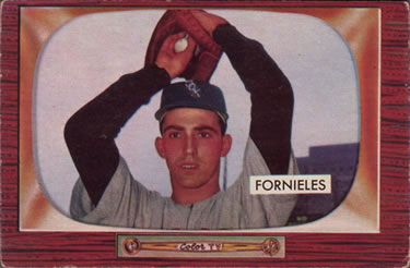 1955 Bowman #266 Mike Fornieles Front