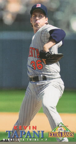 1994 Fleer Extra Bases #124 Kevin Tapani Front