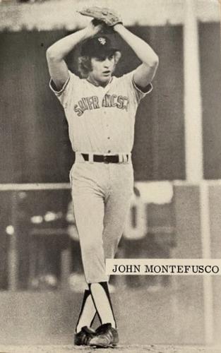 1974-80 Bob Bartosz Postcards #NNO John Montefusco Front