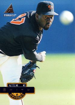 1994 Pinnacle #499 Lee Smith Front