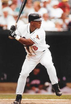 2002 Baltimore Orioles Photocards #NNO Melvin Mora Front