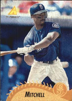 1995 Pinnacle - Museum Collection #24 Keith Mitchell Front