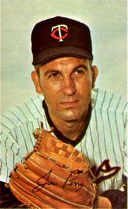 1969-70 MLB/MLBPA Baseball Stars Photostamps #NNO Jim Perry Front