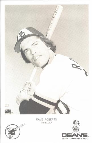 1974 Dean's Photo Service San Diego Padres #22 Dave Roberts Front