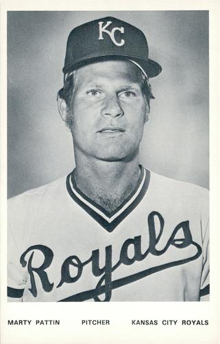 1977 Kansas City Royals Photocards #NNO Marty Pattin Front
