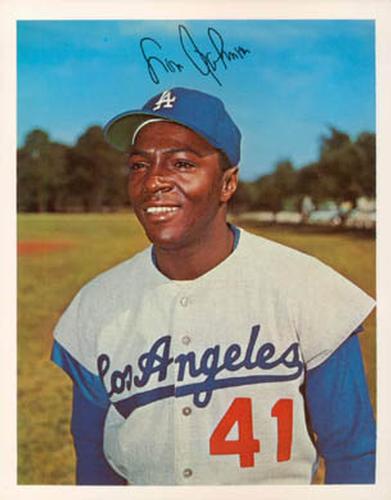 1967 Dexter Press Los Angeles Dodgers #5 Lou Johnson Front