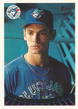1995 Topps Traded & Rookies #13T Shawn Green Front