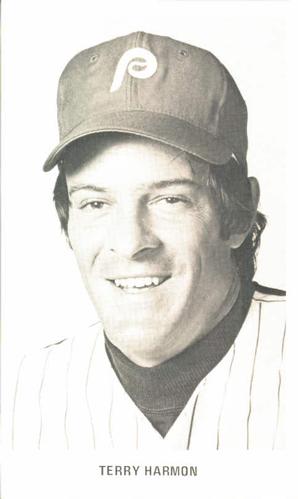 1975 Philadelphia Phillies Photocards #NNO Terry Harmon Front