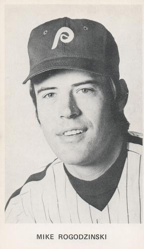 1975 Philadelphia Phillies Photocards #NNO Mike Rogodzinski Front
