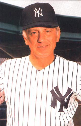 1985 TCMA New York Yankees Postcards #NYY85-15 Phil Niekro Front