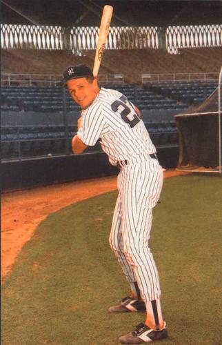 1985 TCMA New York Yankees Postcards #NYY85-23 Butch Wynegar Front