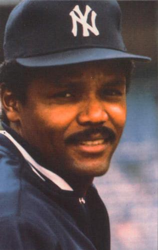 1985 TCMA New York Yankees Postcards #NYY85-37 Omar Moreno Front